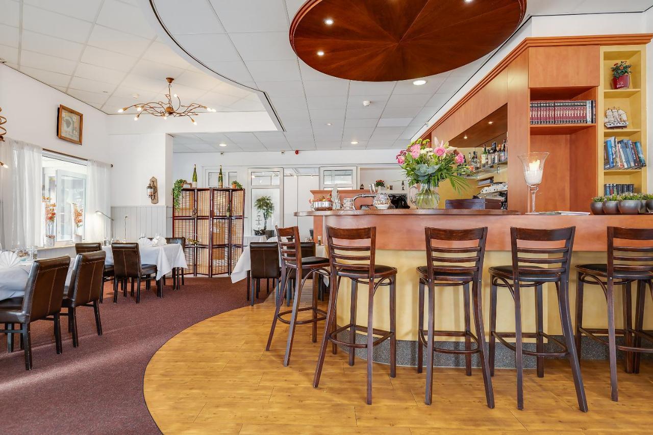 Oranje Hotel Sittard Zewnętrze zdjęcie